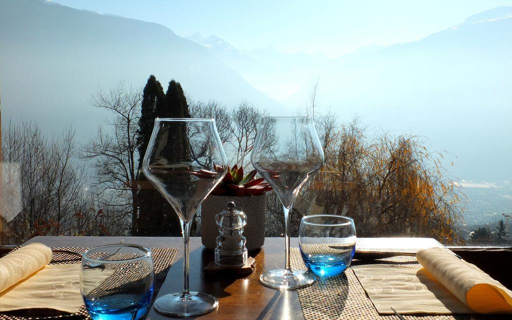 Boutique Hotel Panorama Кран-Монтана Екстер'єр фото